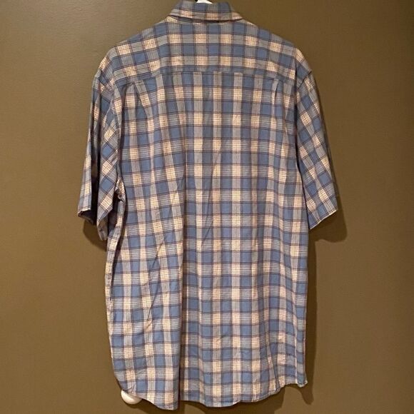 Carhartt Plaid Shortsleeved Men’s Shirt Size Large - Picture 2 of 9